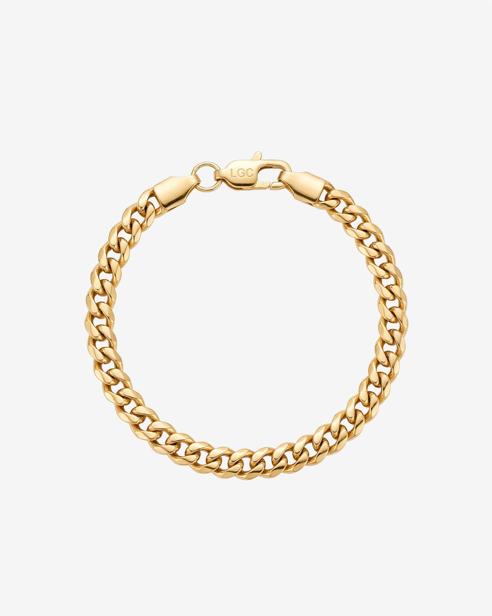 Pulsera dorada de eslabón cubano de 5 mm de ancho en primer plano