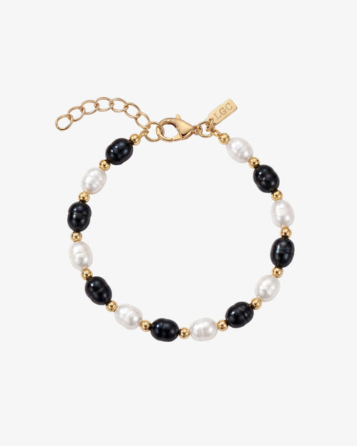 MELASTI Pearl Bracelet with Caribbean freshwater pearls in black and white and gold beads on an adjustable 17 cm chain